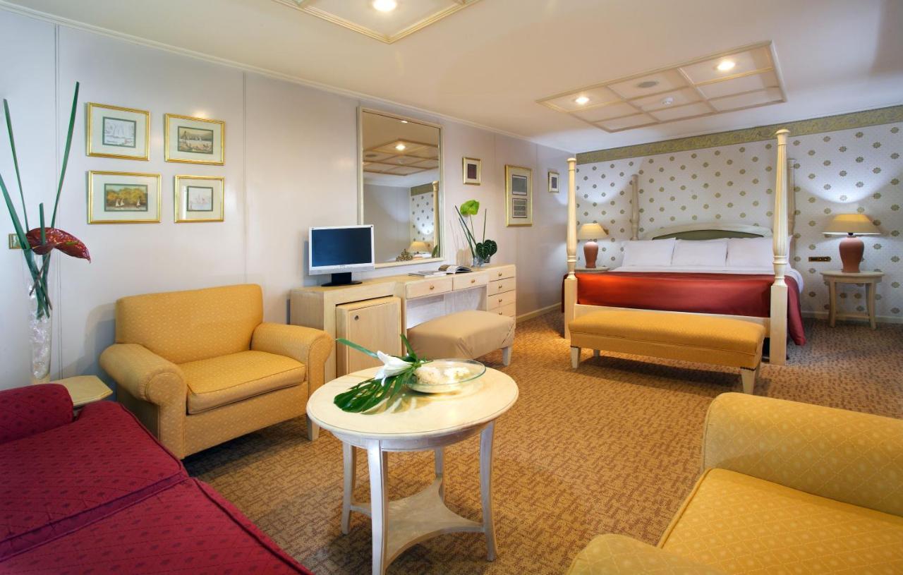 Moevenpick Prince Abbas Lake Nasser Cruise, Every Monday Four Nights From Aswan, Every Friday Three Nights From Abu-Simbel - Including Excursions And Sightseeing Dış mekan fotoğraf