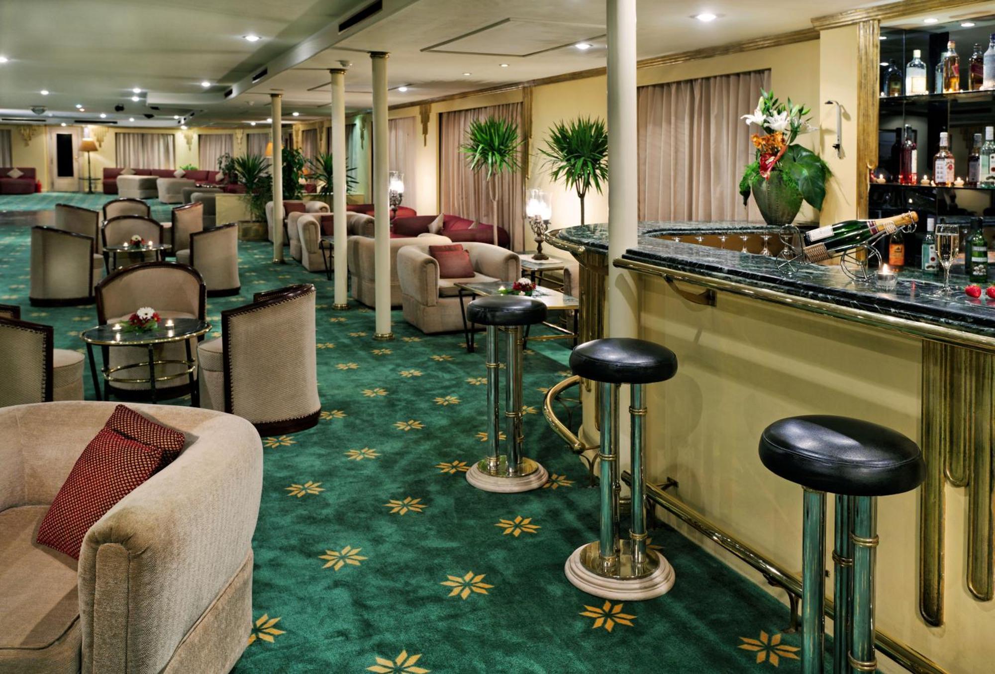 Moevenpick Prince Abbas Lake Nasser Cruise, Every Monday Four Nights From Aswan, Every Friday Three Nights From Abu-Simbel - Including Excursions And Sightseeing Dış mekan fotoğraf